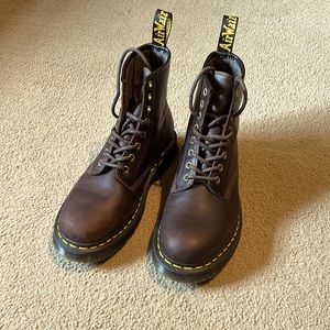 Doc Martin Men’s High Top Leather Boots